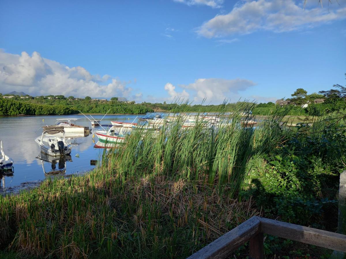 Studio The Waterclub ริวิแยร์นัวร์ ภายนอก รูปภาพ